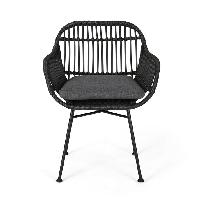 Outdoor Rattan Accent Chair With Metal Legs