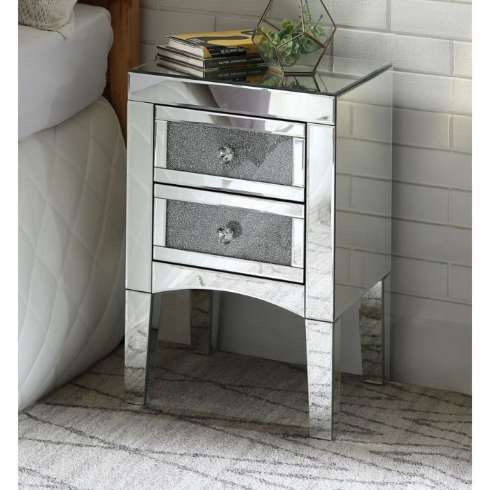 Noralie - 24" Accent Table - Mirrored, Faux Diamonds