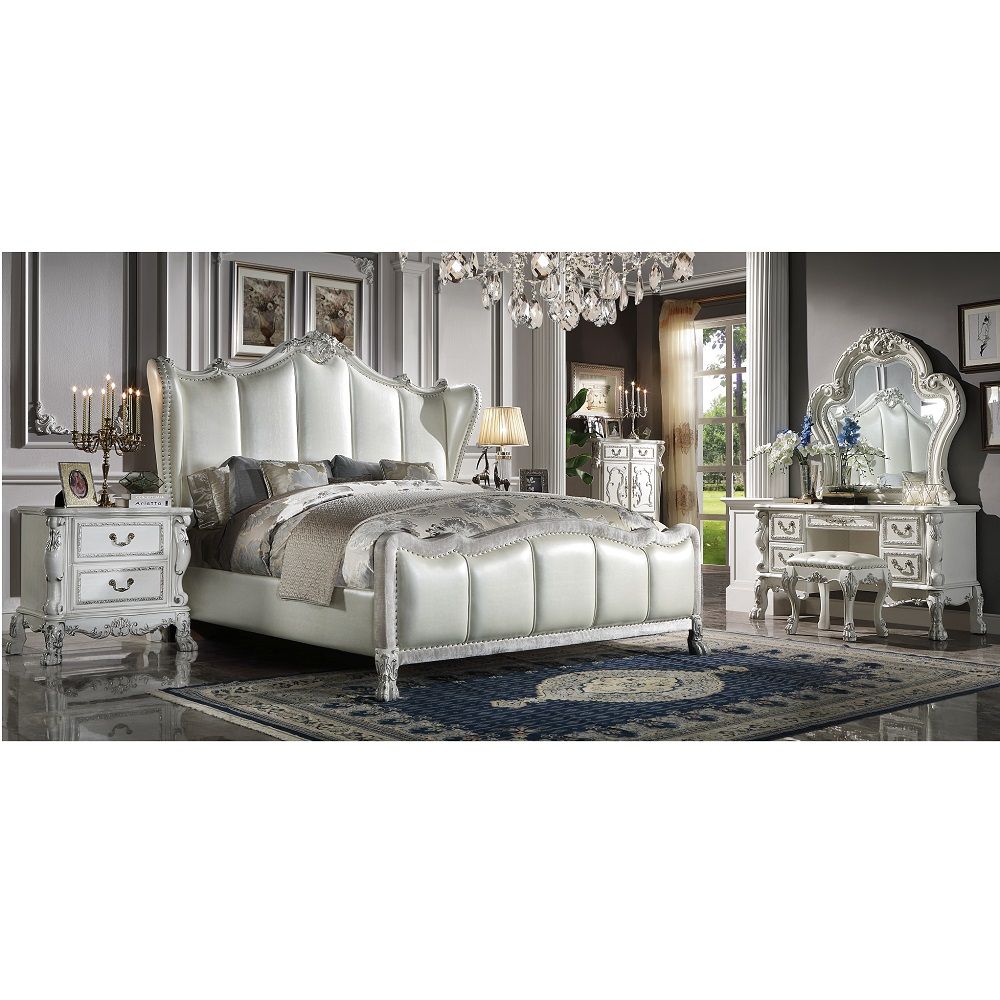 Bedroom > Bedroom Chairs