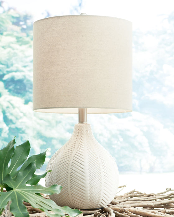 Rainermen - Off White - Ceramic Table Lamp Sacramento Furniture Store Furniture store in Sacramento