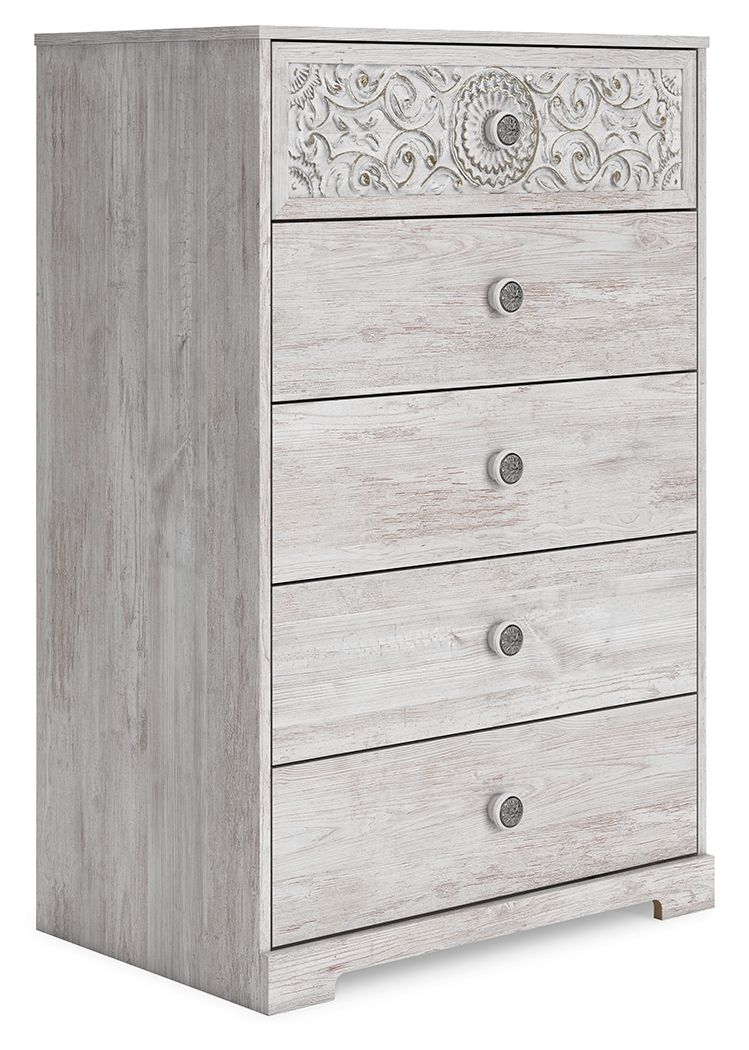 Bedroom > Chests