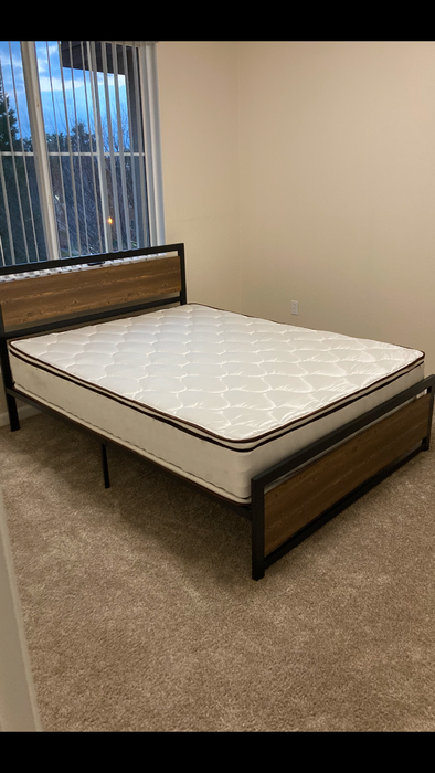 Wyoming King Mattress