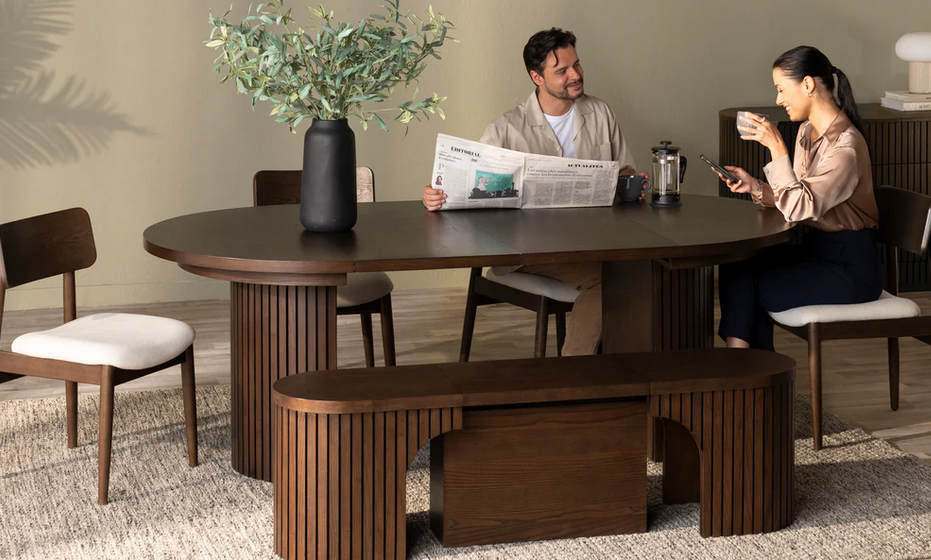 Transformer round to oval dining table in Sacramento 