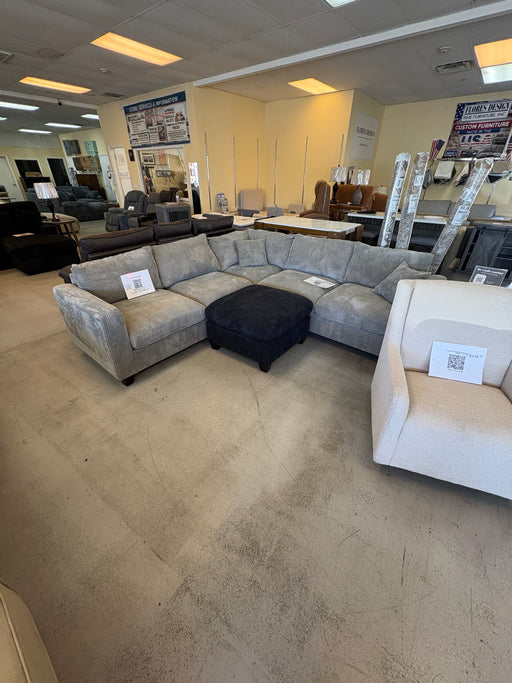 carmichael furniture outlet
