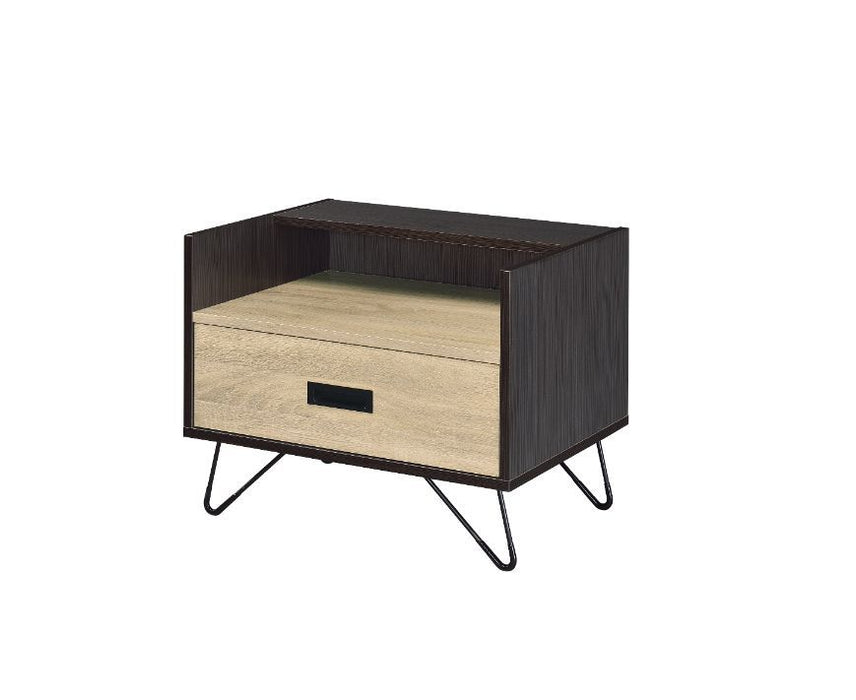 Melkree - Accent Table - Oak & Black