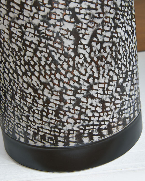 Lanson - Antique Bronze Finish - Metal Table Lamp (Set of 2) Sacramento Furniture Store Furniture store in Sacramento