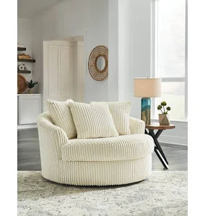 outlet furniture near Carmichael ca