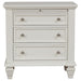 Sandy Beach 4-piece Eastern King Bedroom Set Cream White