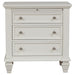 Sandy Beach 4-piece Queen Bedroom Set Cream White