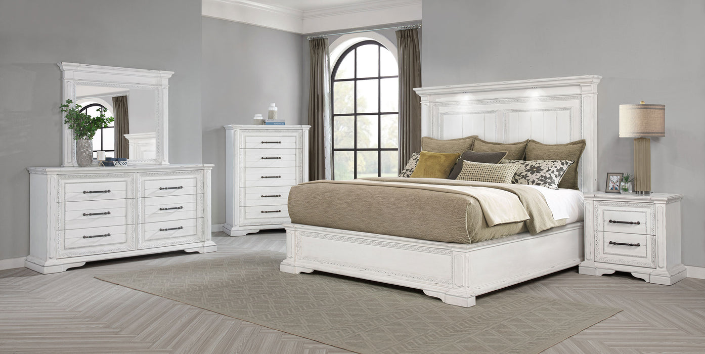 McKinney 6-drawer Bedroom Dresser Cabinet Vintage White