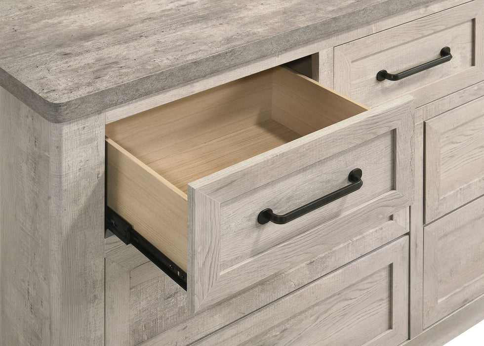 DRESSER
